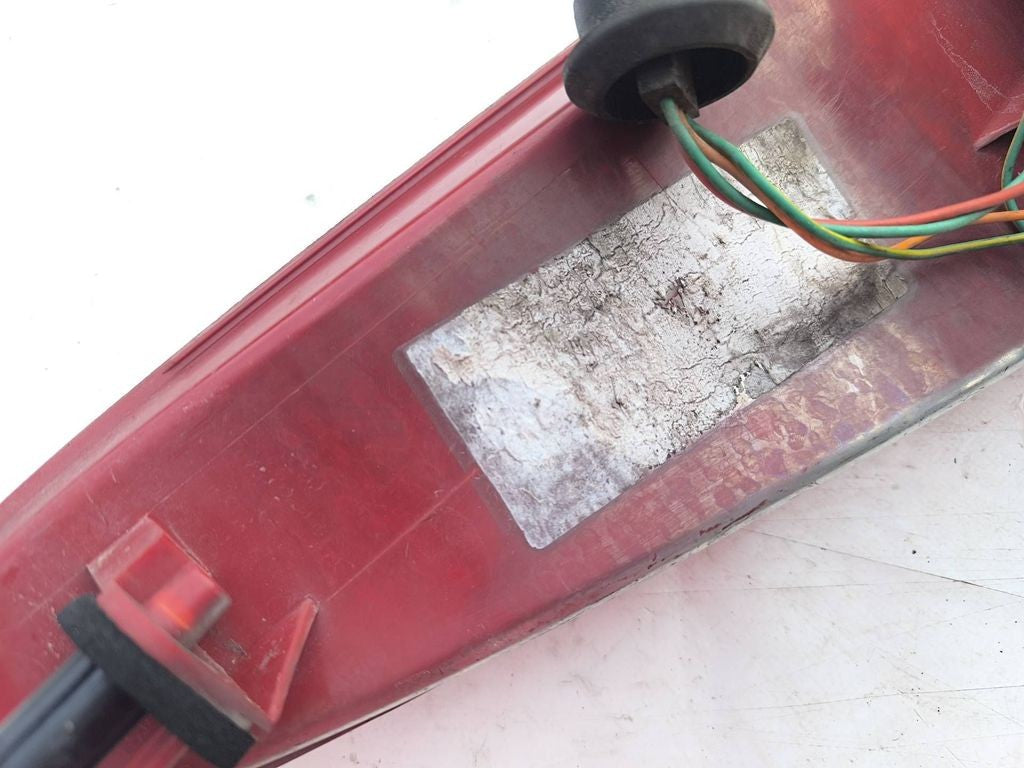 Peugeot 607 2001 Rear left tail light lamp 2543G 