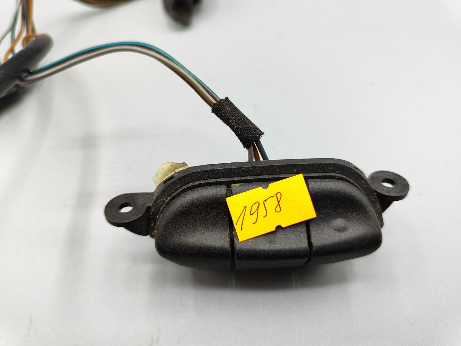 Opel Vectra B 2000 Steering Wheel Multifunction Buttons 15689800