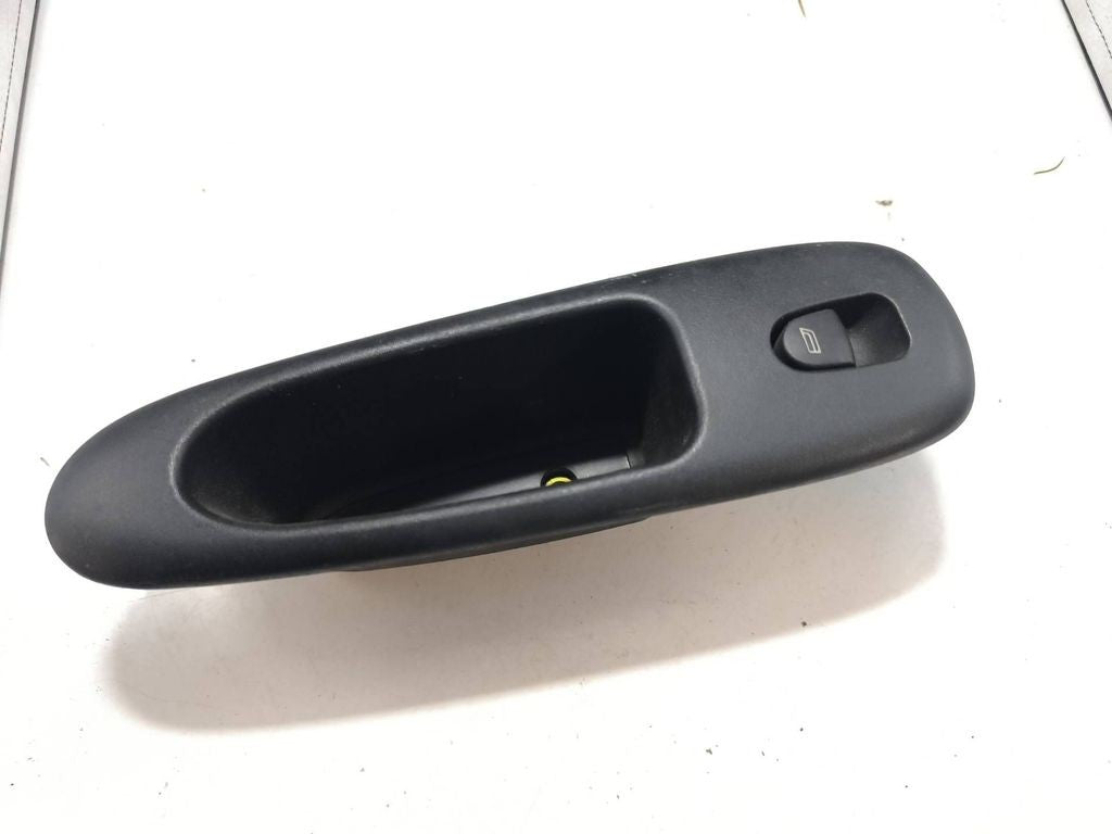Alfa Romeo 156 2003 Electric window control switch 156016082 