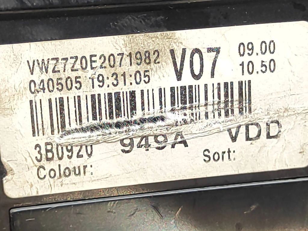 Volkswagen PASSAT B5 LHD Diesel speedometer instrument cluster 3B0920949A 
