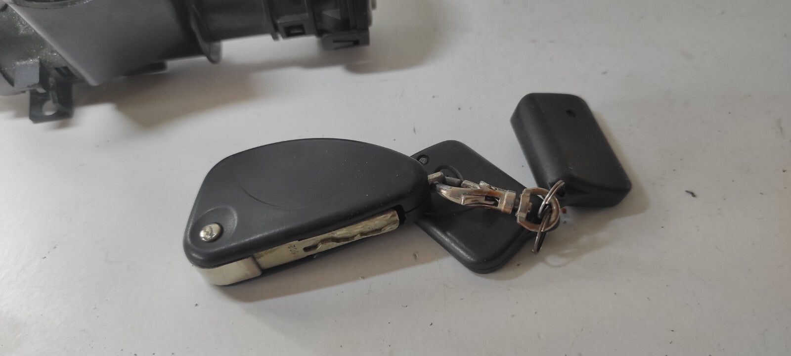 Alfa Romeo 147 1.9JTDm 85kW Diesel 2003 LHD Ignition Lock Barrel With Key