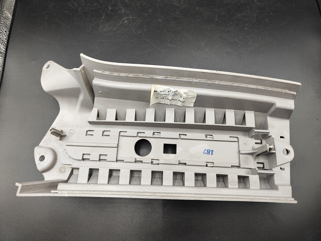 Alfa Romeo GT 1.9JTD 2004 Right Side B Pillar Trim Cover 1825370122 1560464620