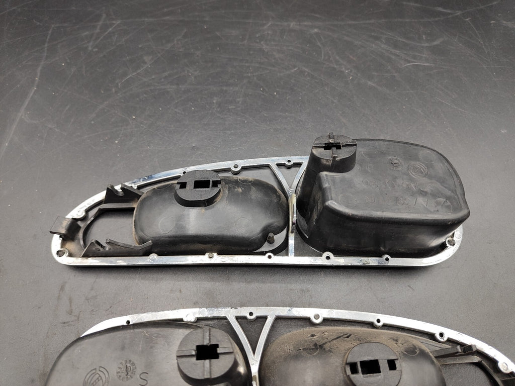 Alfa Romeo 156 2.4JTD 110kW 2002 Rear Left Right Door Inner Handle Trim Ashtray