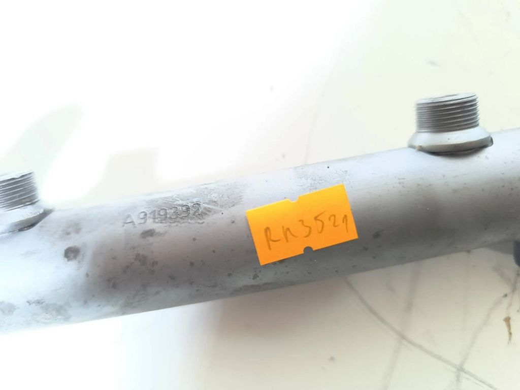 Mercedes-Benz E W211 2005 Diesel fuel rail line pipe A6420702595 