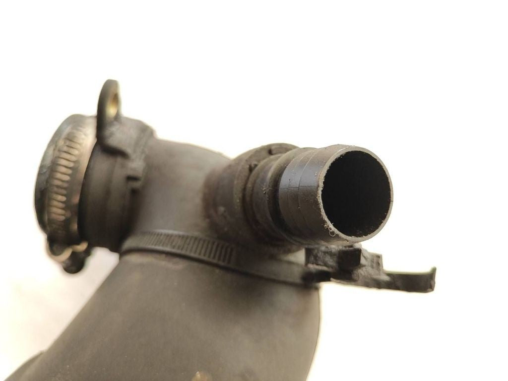 Volkswagen PASSAT B5.5 2001 Diesel air intake hose pipe 8D0129615K 