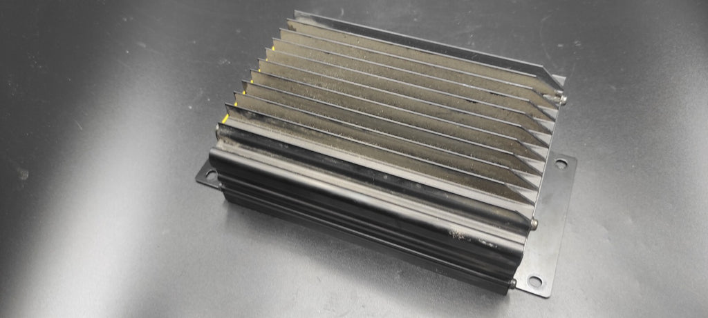 Alfa Romeo 147 2.0 Twinspark 2002 BOSE Sound System Amplifier 383009 AMP3600937