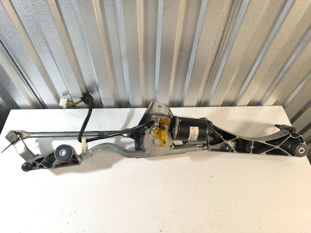 Mercedes-Benz C W203 2001 LHD Windscreen wiper motor linkage A2038200442 