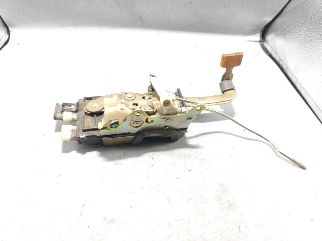 Alfa Romeo 155 1994 LHD front right door lock 