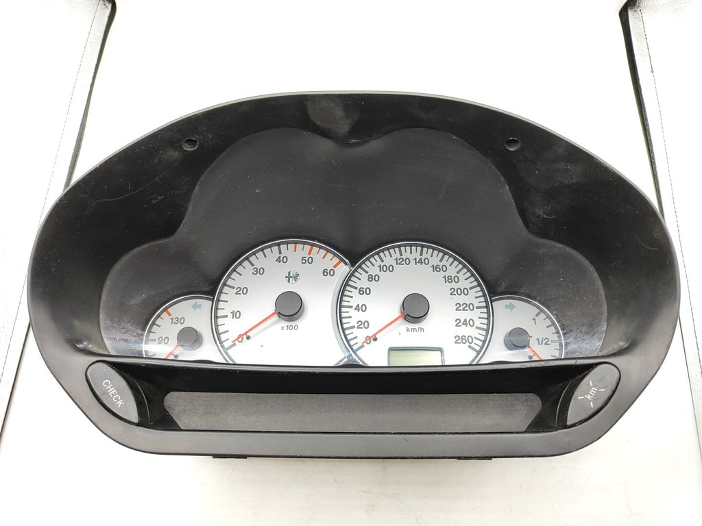 Alfa Romeo 166 2.4JTD 2000 LHD Diesel Speedometer 156022592