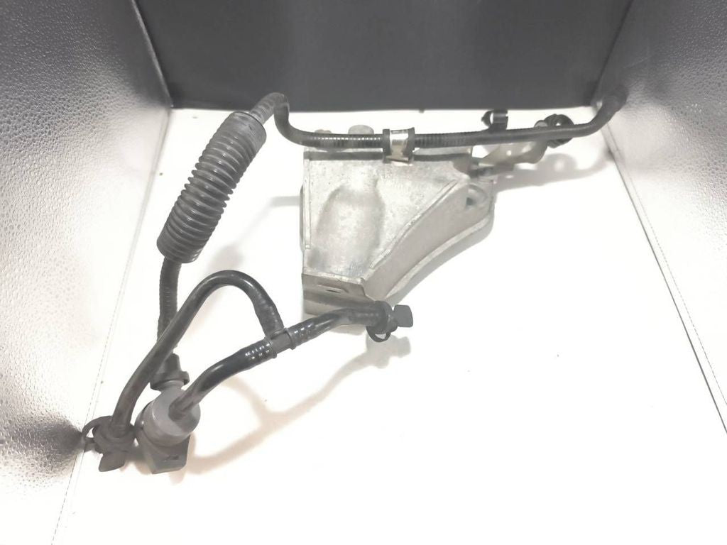 BMW M4 F82 F83 2017 S55 Engine mounting bracket 6789093 