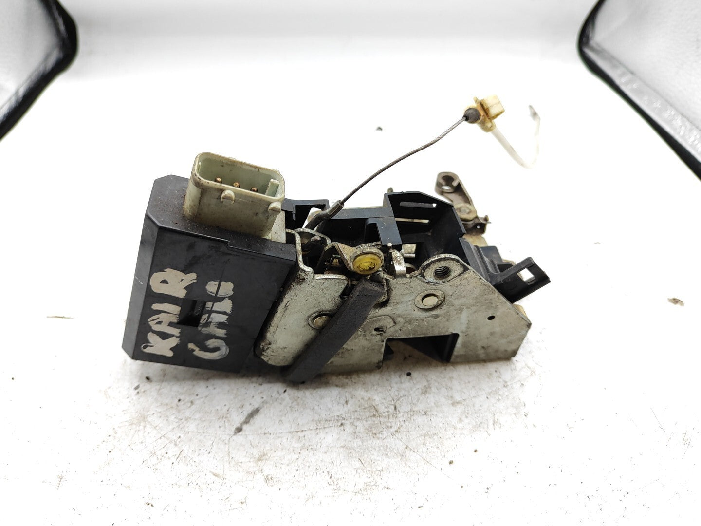 BMW 5 SERIES E39 530D Diesel 2001 Rear Left Door Exterior Lock 67118352165