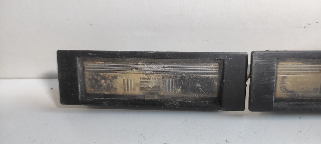 Alfa Romeo 166 2.4JTD 110kW 2001 Rear Number Plate Light Set 517134000