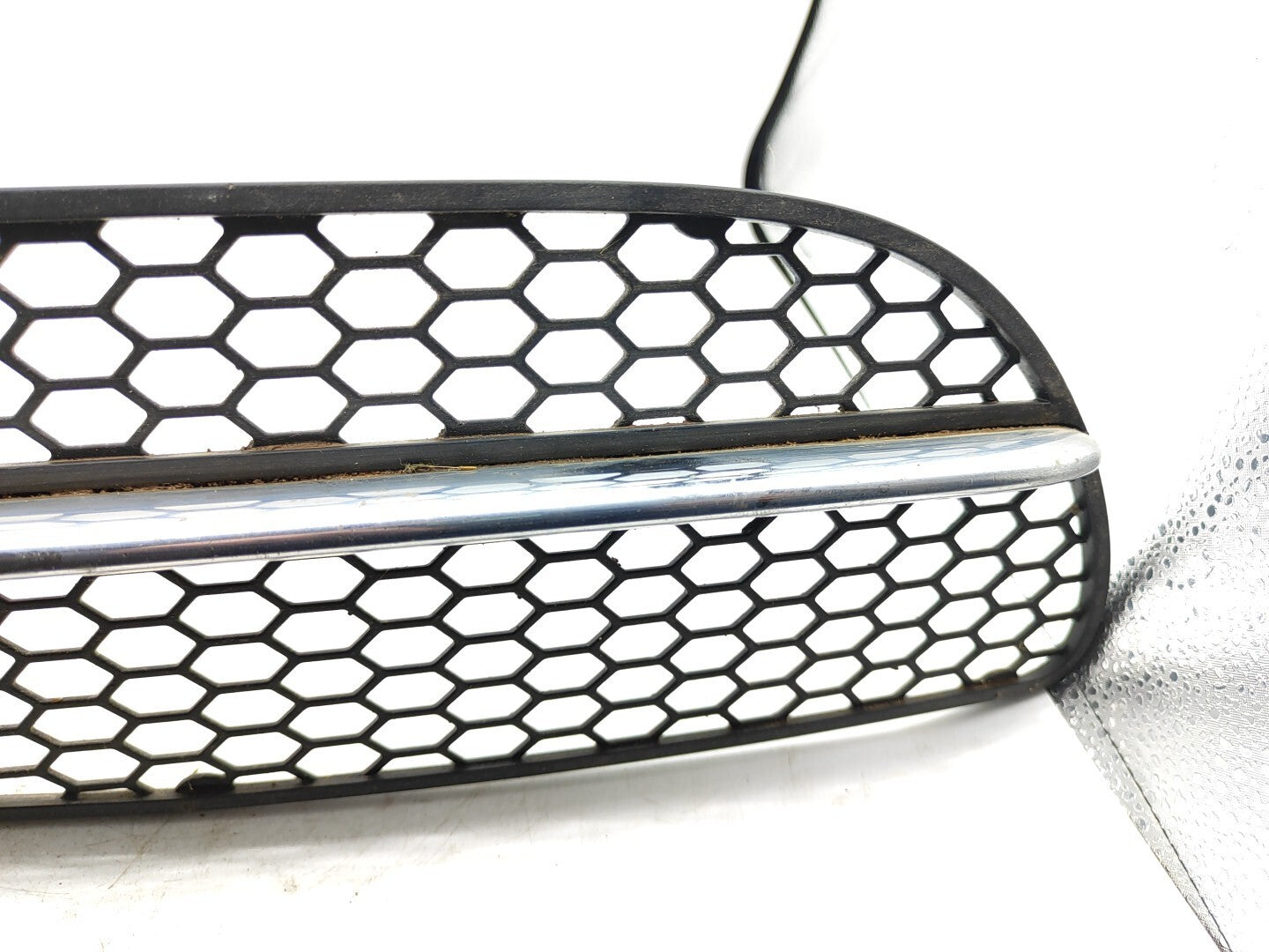 Alfa Romeo 147 1.9JTD 16V 2003 Front Right Bumper Grill 46557853