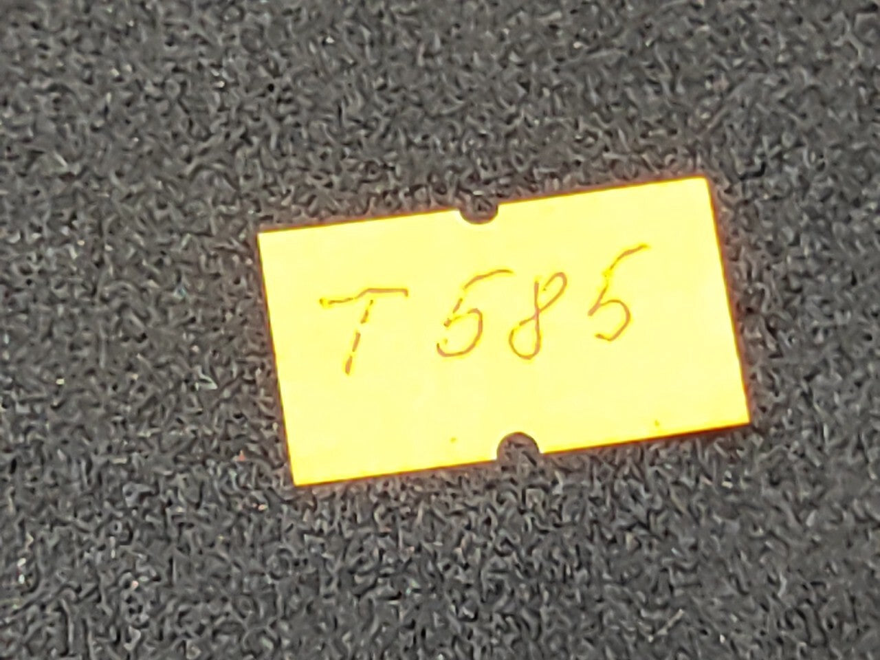 Alfa Romeo GT 1.9JTD 110kW 2006 Center Console Armrest Top Cover