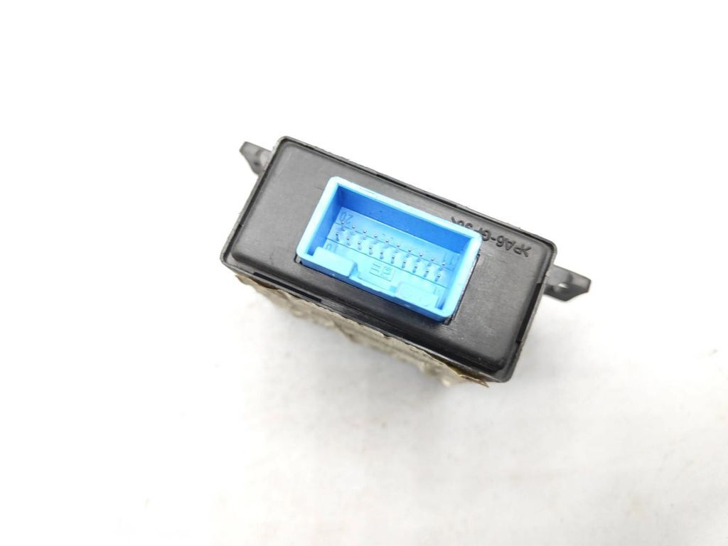 Skoda Superb B5 2005 Light control module unit LCM 4Z7907357 