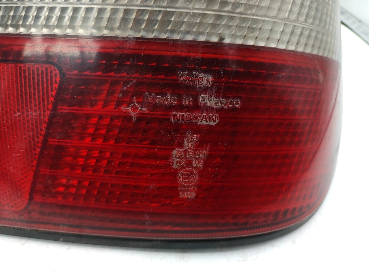Nissan Primera P11 Sedan 1996 LHD Rear Right Side Taillight Light 23190202
