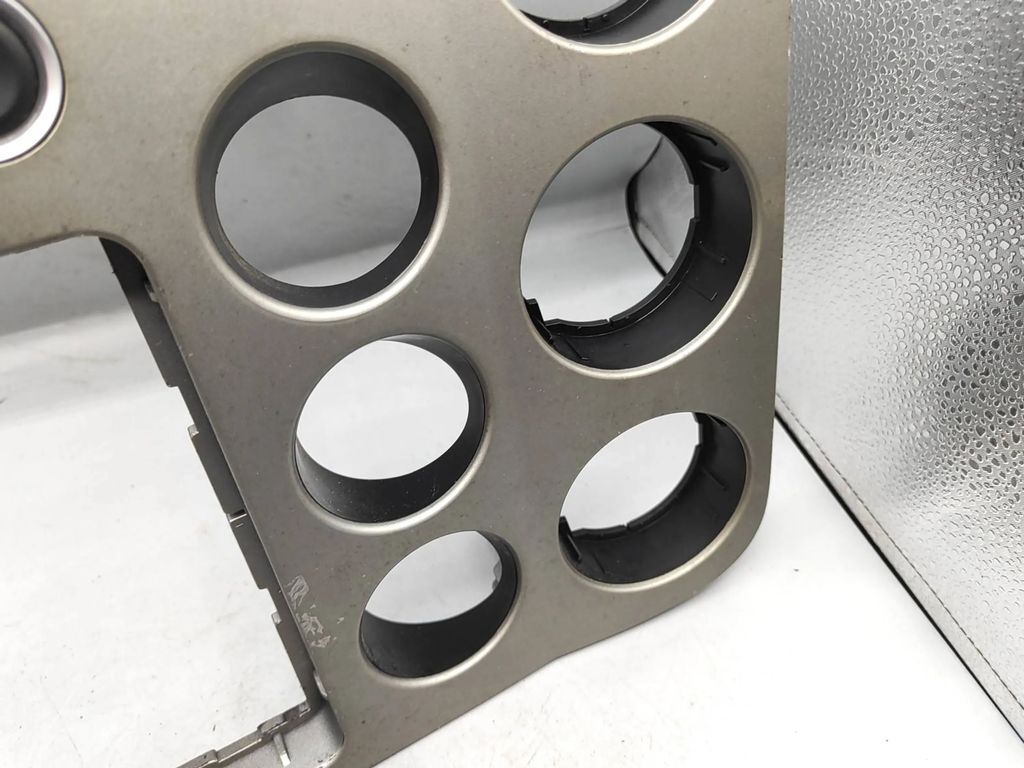 Alfa Romeo 159 2.2JTS 136kW 2007 LHD Front Center dashboard trim / CHECK PHOTOS