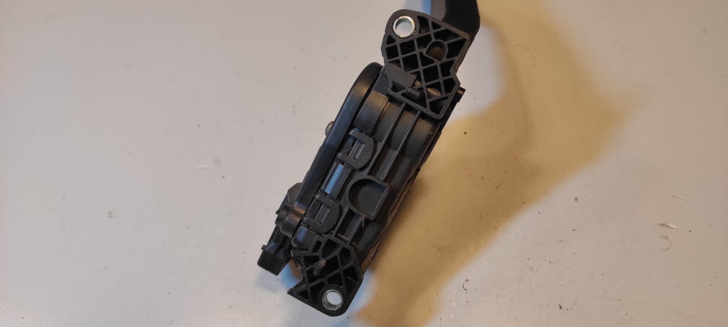 Alfa Romeo 159 1.9JTD 88kW 2008 LHD Throttle Gas Pedal 60695128