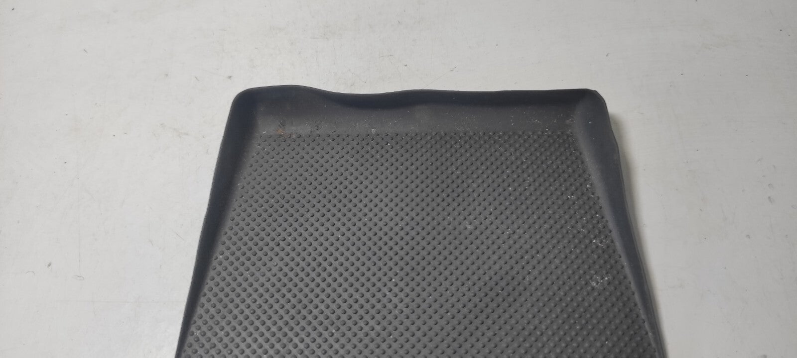 Alfa Romeo 147 1.9JTD 103kW 2002 Front Dash Panel Rubber Mat 735282353