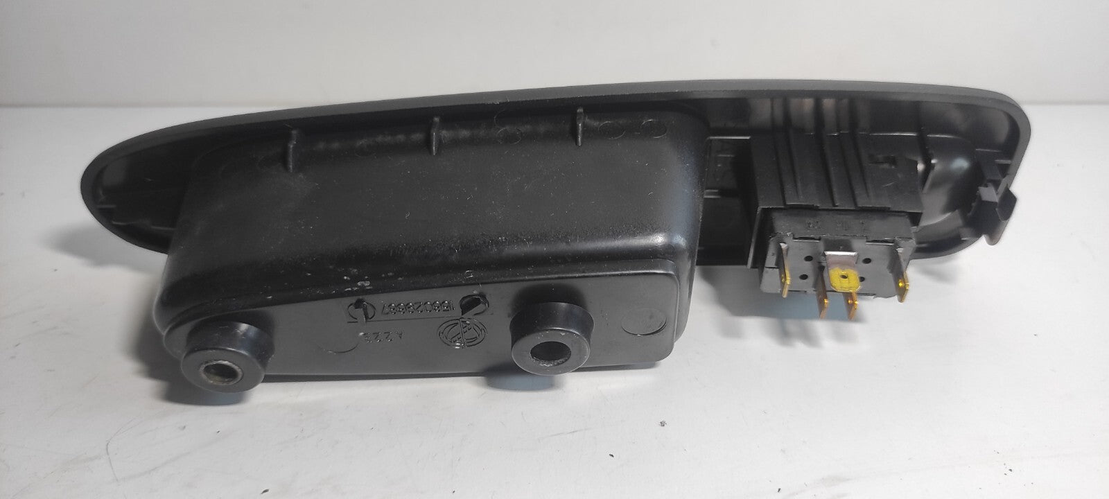Alfa Romeo 166 2.4JTD 2001 LHD  Electric Window Control Button Switch 156029687