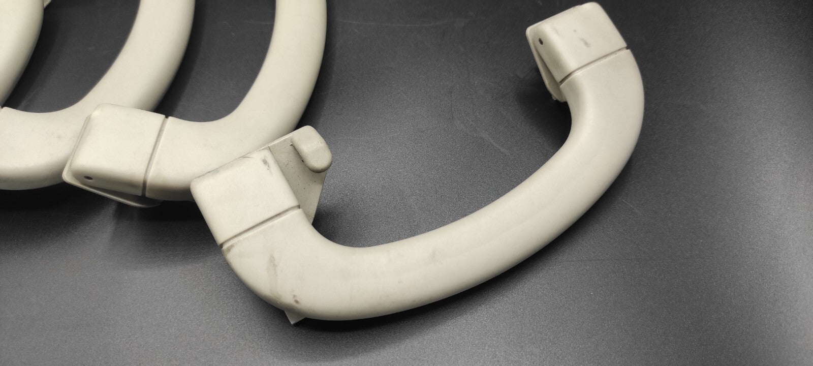 Alfa Romeo 156 2.4JTD 110kW 2004 LHD Front/ Rear Roof Grab Handle Set