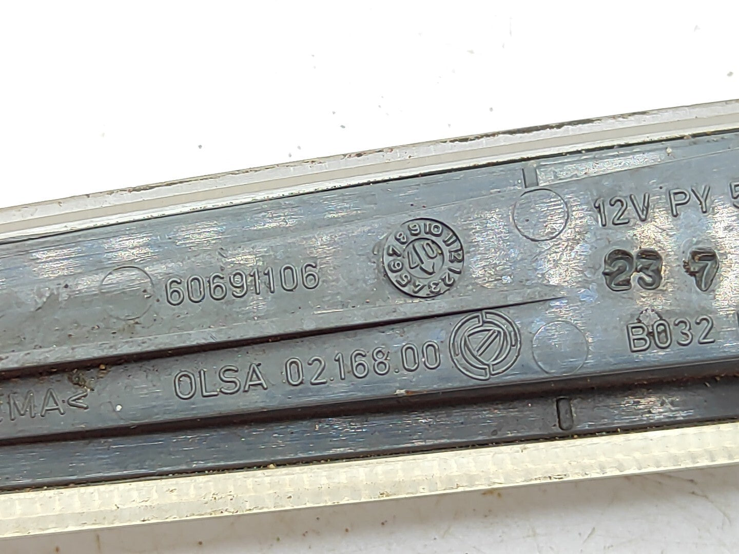 Alfa Romeo 159 1.9JTDm 2009 Front Right Fender Indicator 60691106