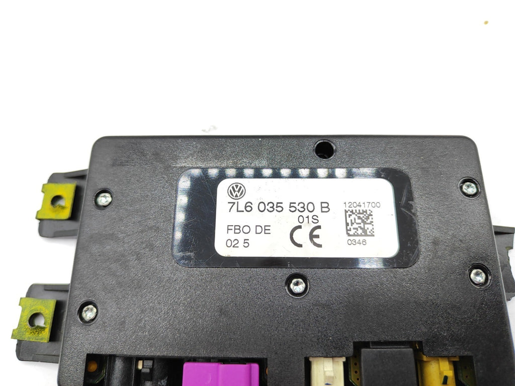 Volkswagen Touareg 2006 Radio Antenna Module Booster 7L6035530B