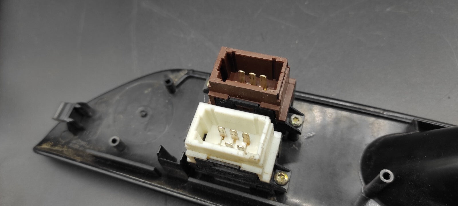 Renault Laguna MK1 1994 LHD Front Left Electric Window Switch 7700875656