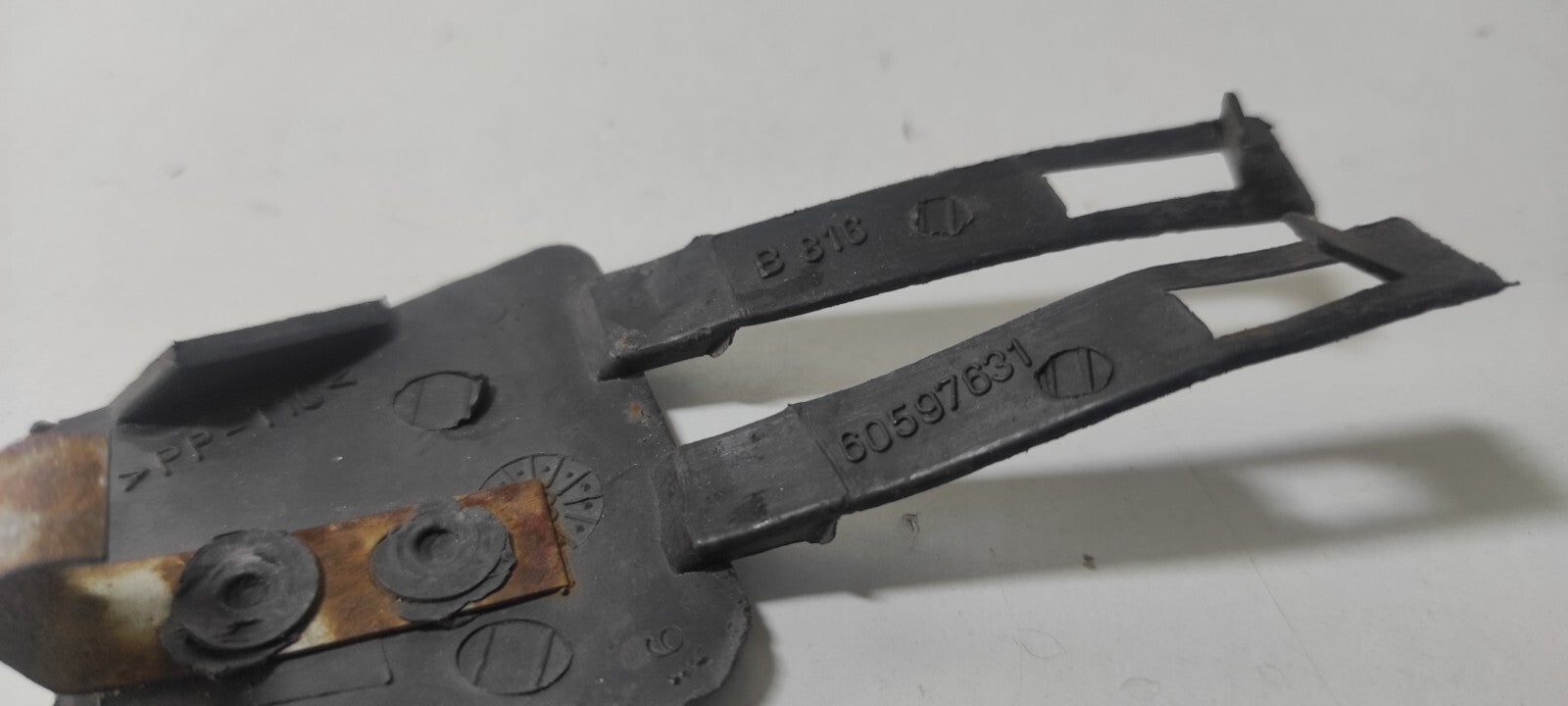 Alfa Romeo 166 2.4JTD 2001 Rear Tow Hook Eye Cover 60597631