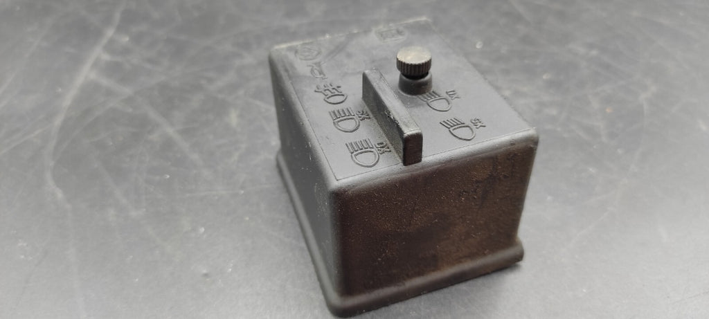 Alfa Romeo 166 2.4JTD 110kW 2002 Fuse Box Module Cover Cap