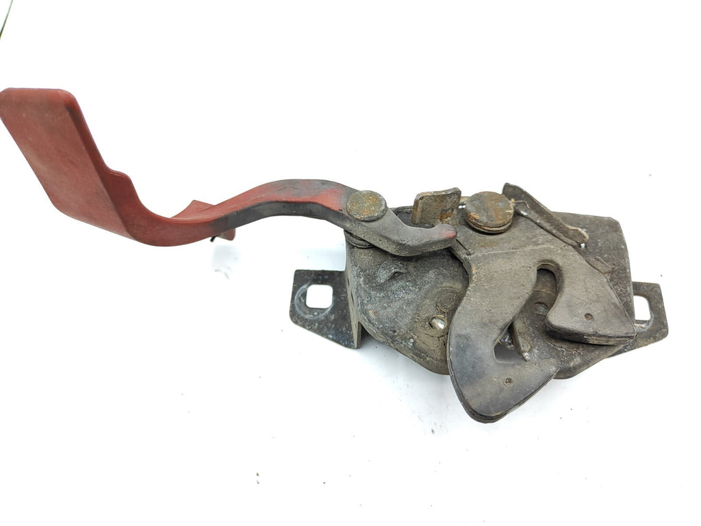 Alfa Romeo 147 1.9 JTD 85kW 2004 Front Bonnet Hood Lock Latch Mechanism