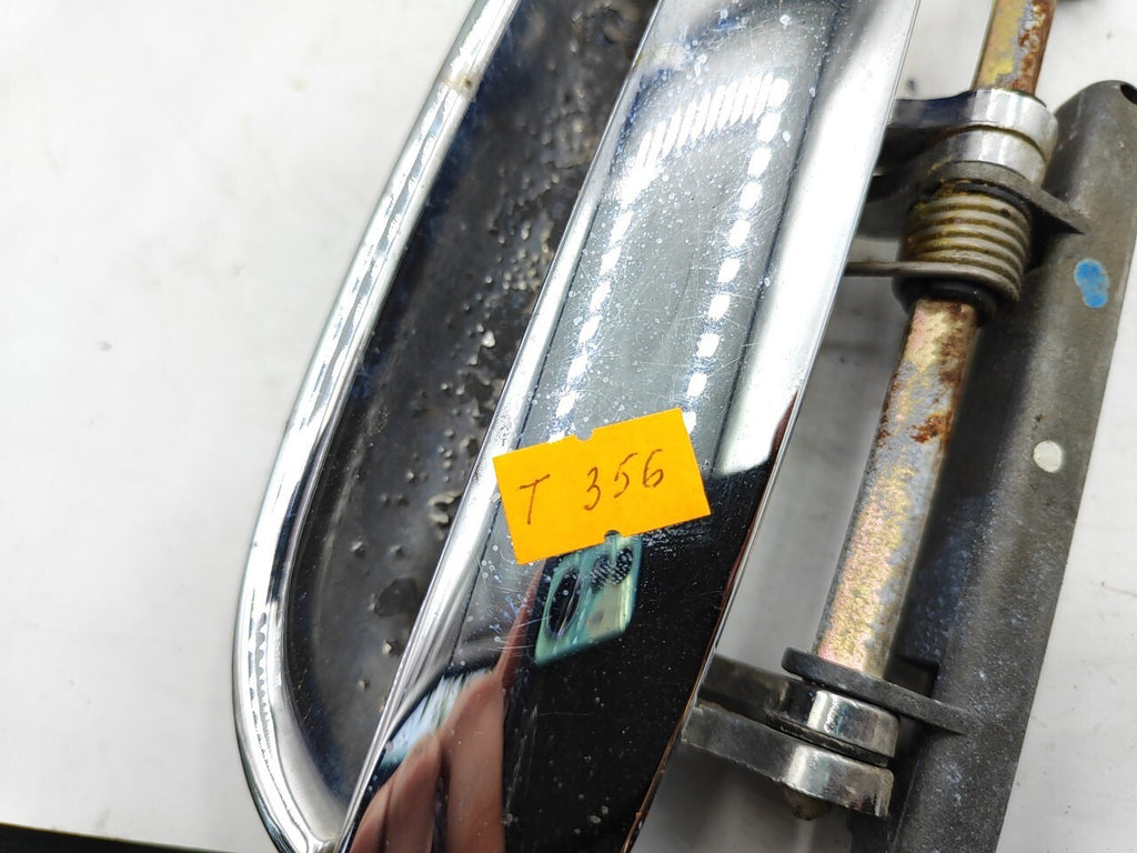 Alfa Romeo 166 2.4JTD 110kW 10V 2002 LHD Front Right Door Chrome Handle