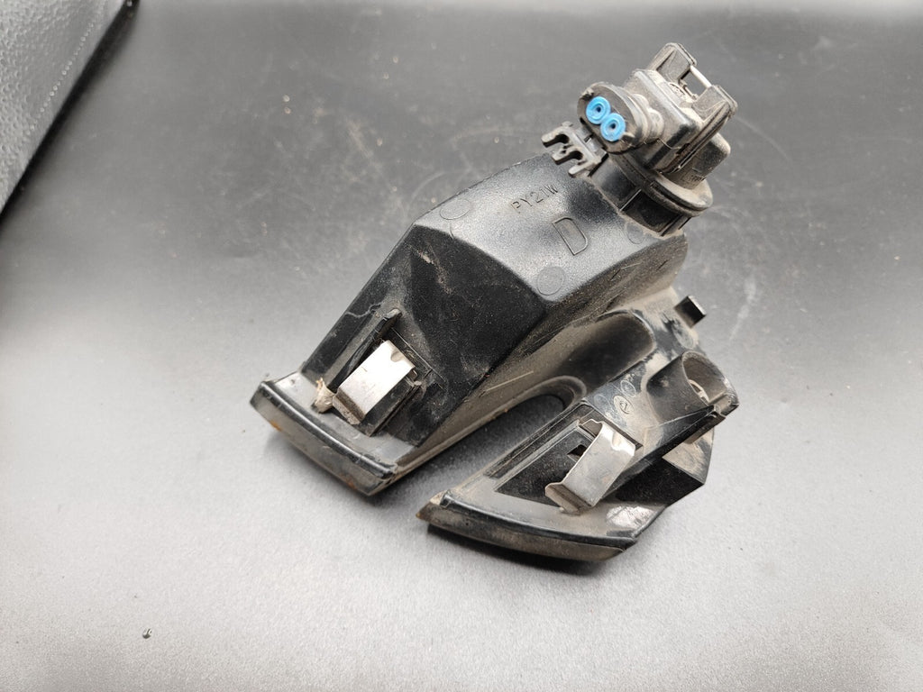 Alfa Romeo 147 1.9JTD 85kW 8V 2003 Front Right Indicator Blinker 46756280