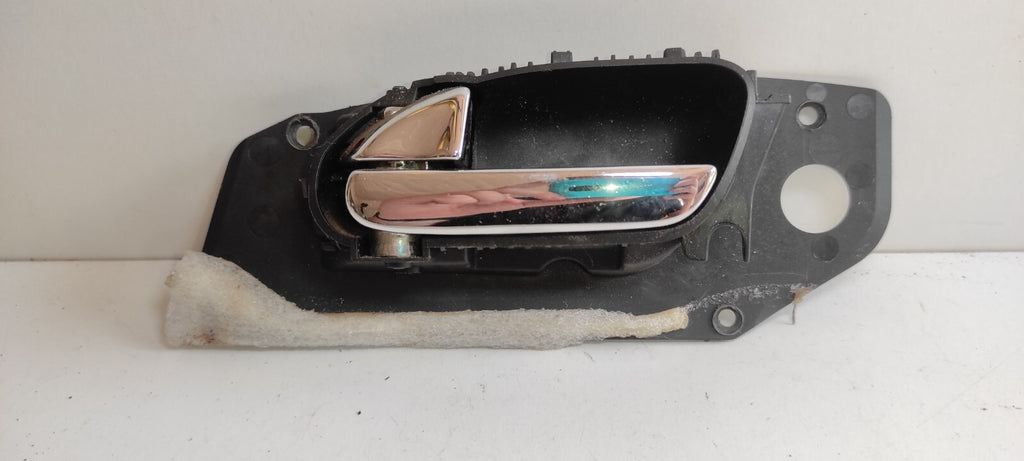 Peugeot 607 3.0i V6 2001 LHD Rear Left Inner Door Handle 9629160777