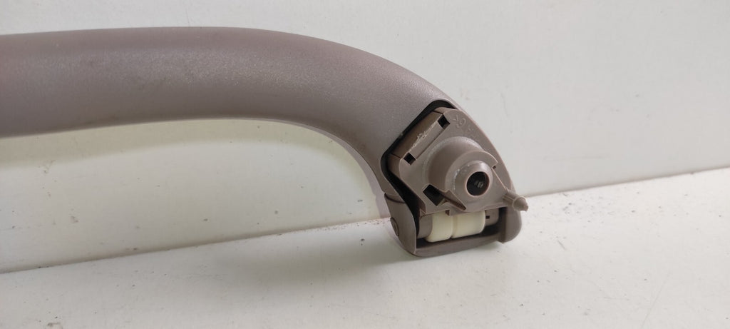 Peugeot 607 3.0i V6 2000 LHD Front Right Side Roof Grab Handle