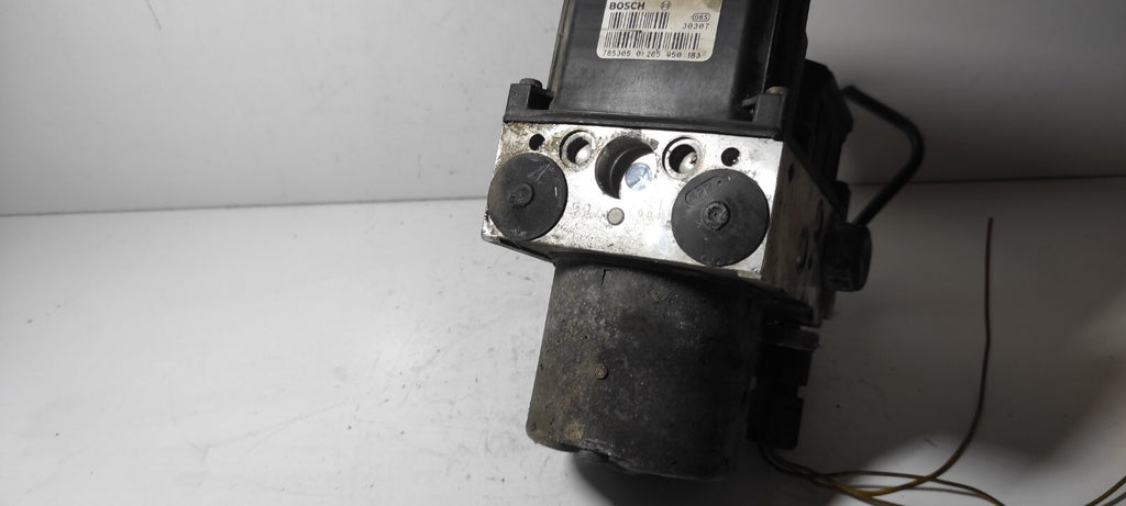 Alfa Romeo GT 1.9JTD 2006 Diesel ABS Brake Pump Unit 0265225226 0265950183