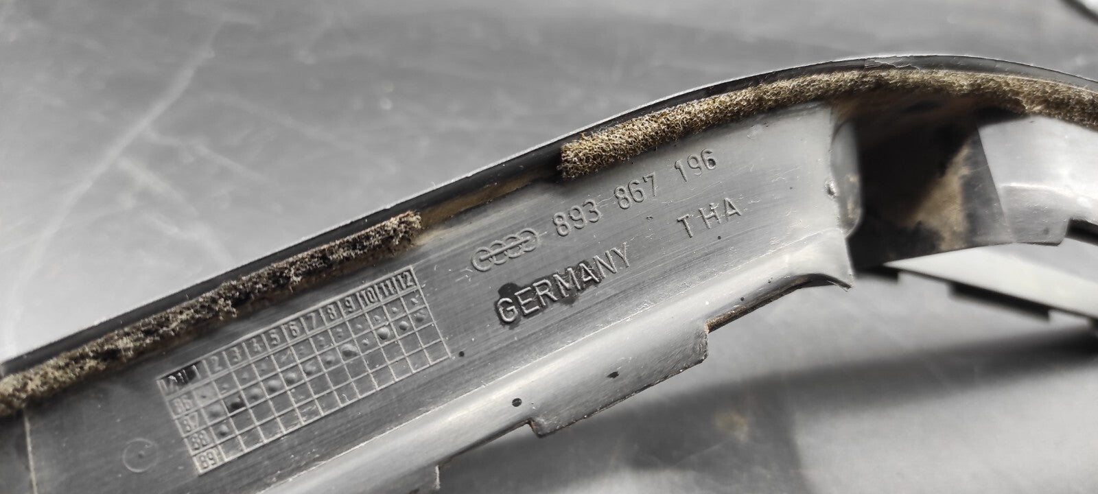 Audi 80 B3 1989 Front Right Door Card Handle Trim 893867196