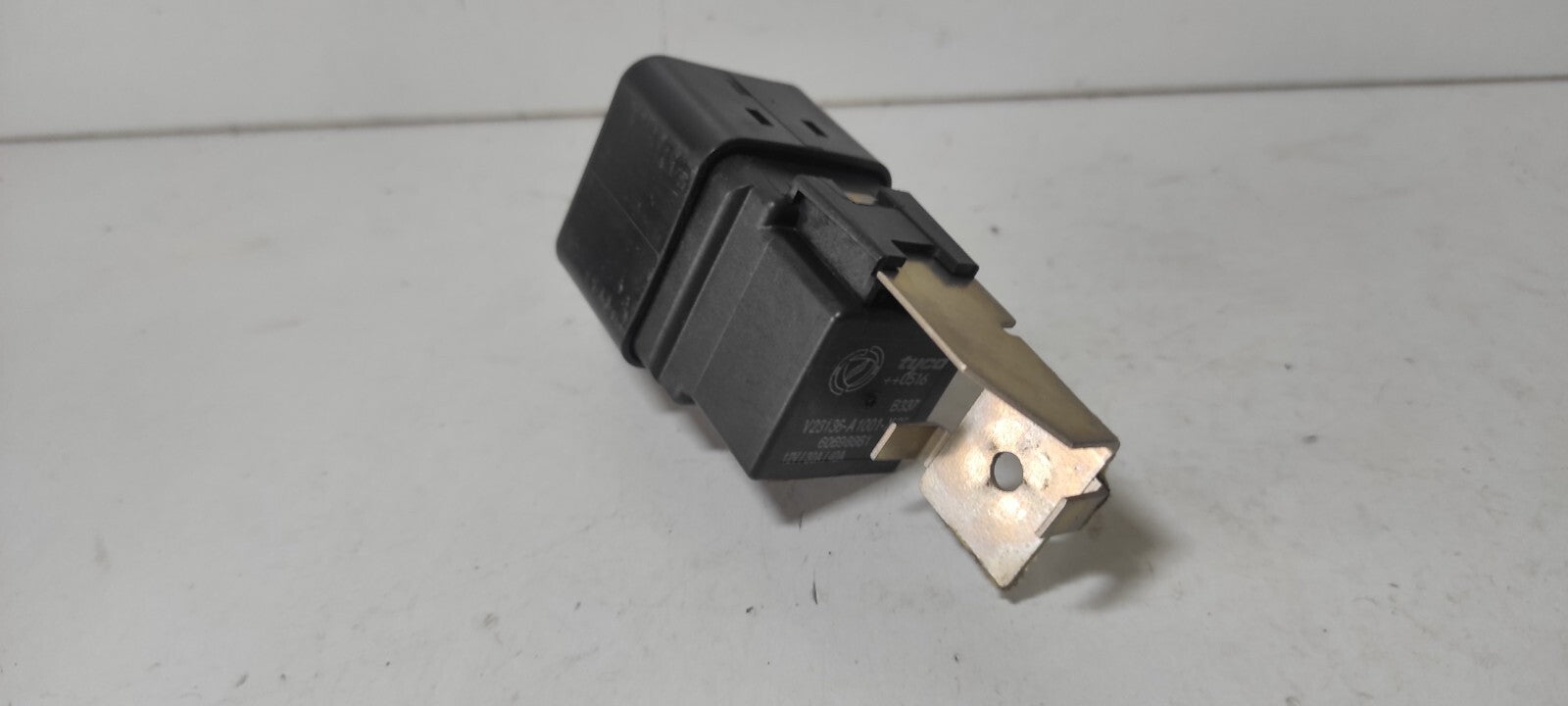 Alfa Romeo 159 2007 1.9JTDm 88kW Diesel Relay Unit 60698861