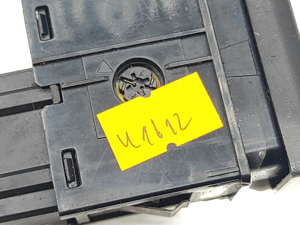 Rover 600 618 620 623 1994 Hazzard Indicator Control Switch Button