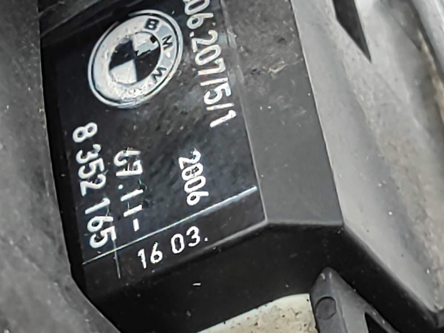 BMW 5 SERIES E39 530D 142kW Diesel 2001 Rear Left Door Exterior Lock 67118352165