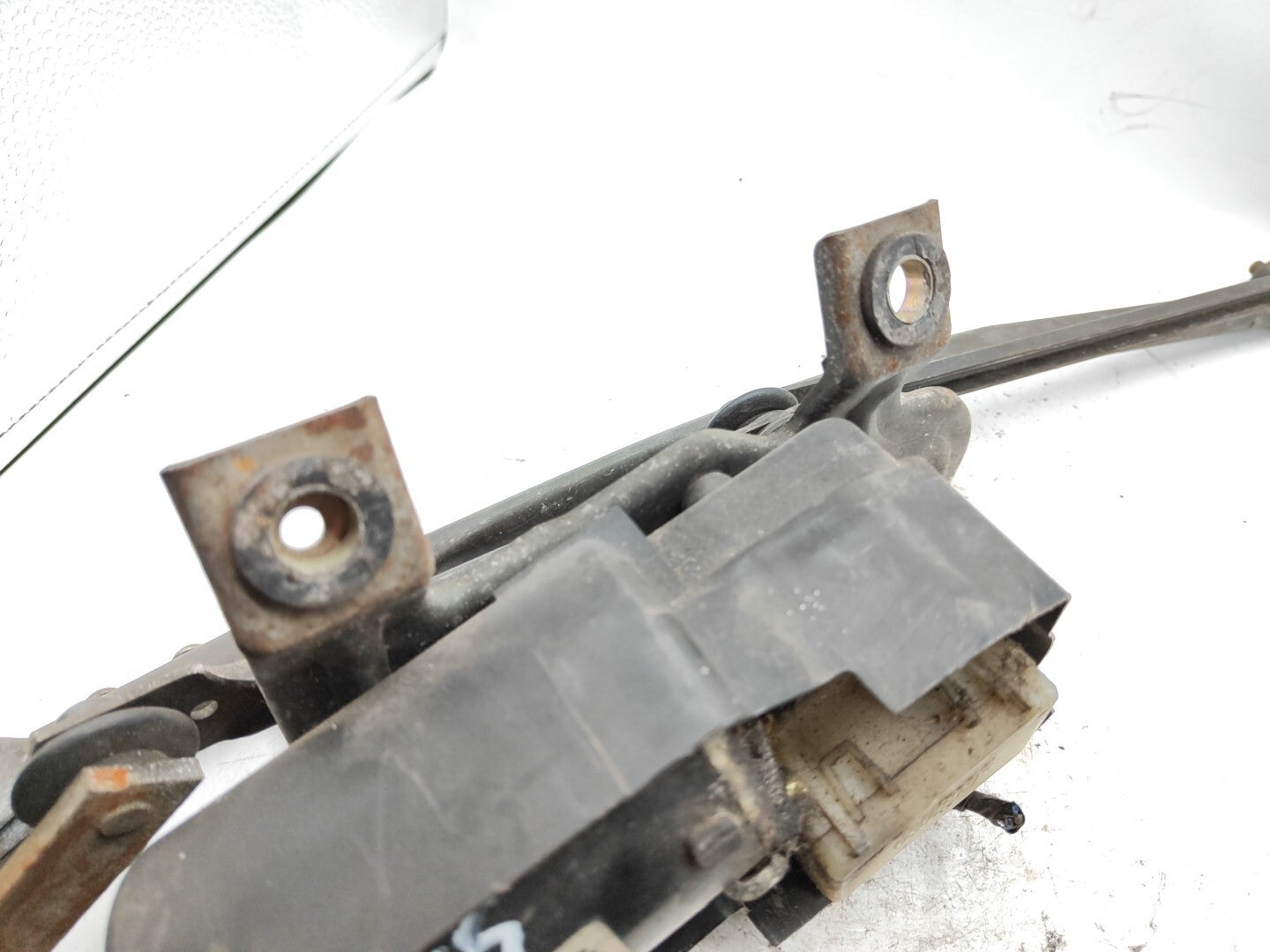 Alfa Romeo 155 1994 LHD Front Winshield Glass Wiper Linkage Motor