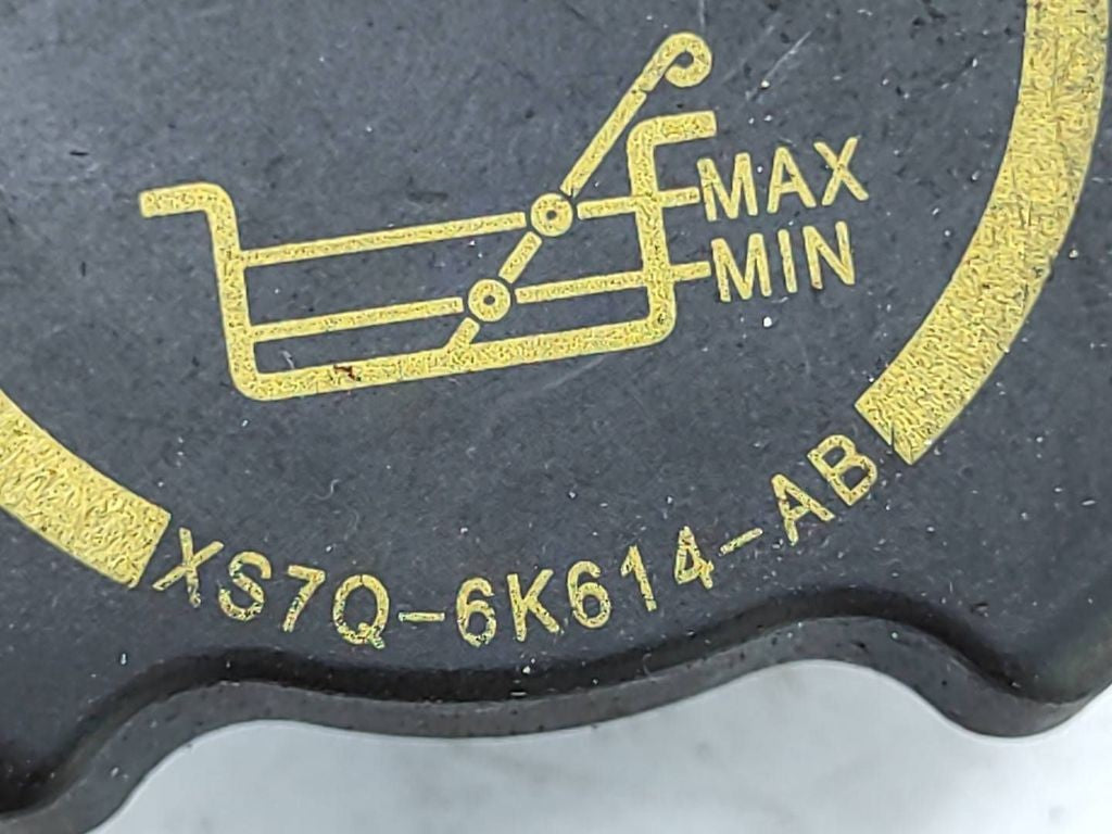 Ford Mondeo Mk3 III 2002 Diesel oil filler cap XS7Q6K614AB 