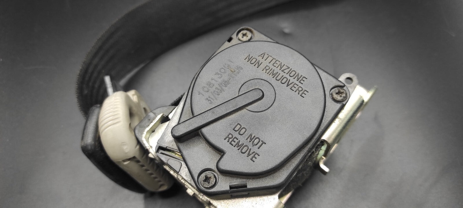 Alfa Romeo 156 2.4JTD 110kW 2003 Rear Right Seat Safety Seatbelt E2049059