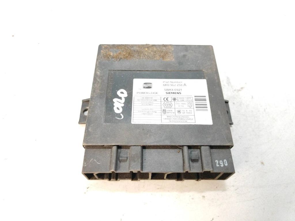 Seat Cordoba 6K 2000 Comfort convenience body module 6K0962258A 
