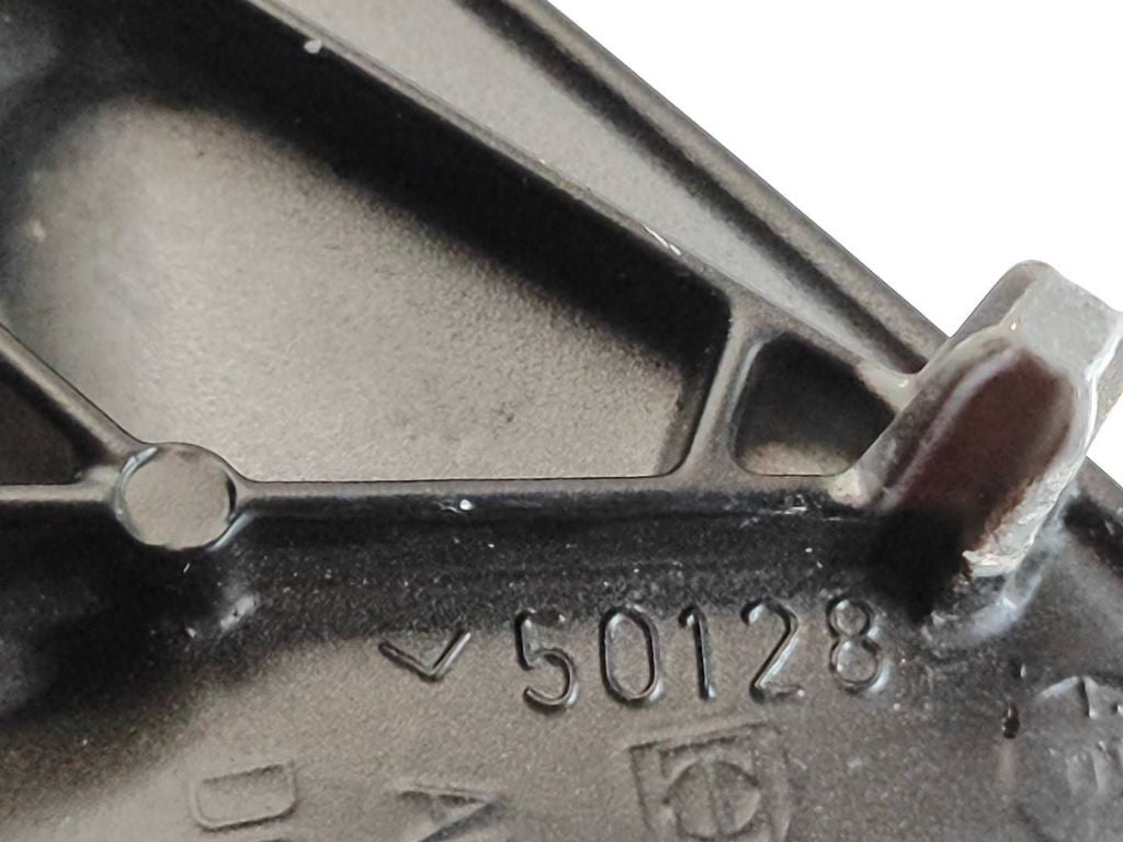 Peugeot 607 2001 Right electric wing mirror E9014091 