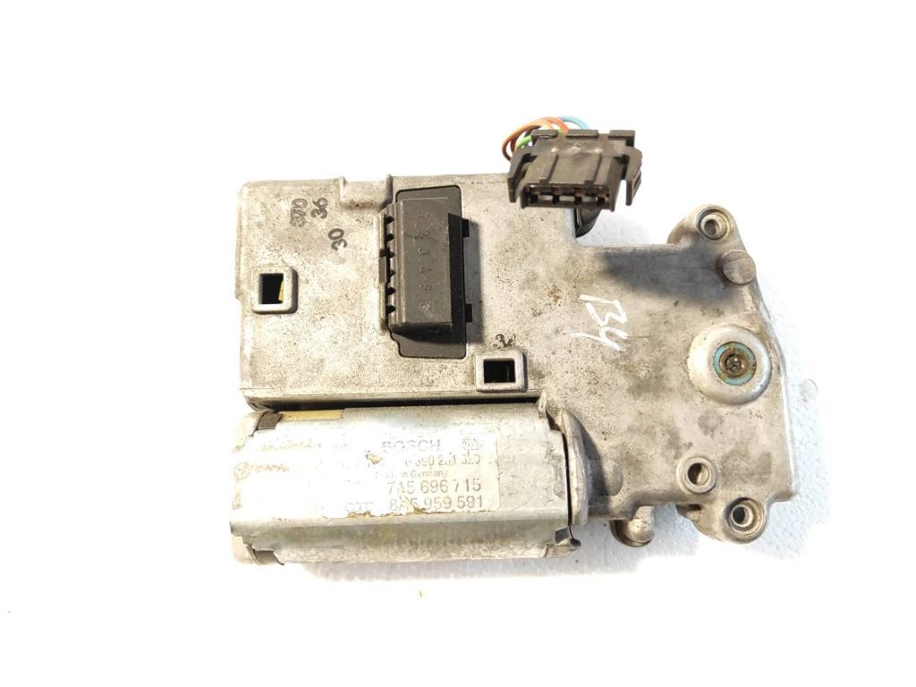 Audi 80 90 S2 B4 1993 Sunroof electric motor actuator 715696715 
