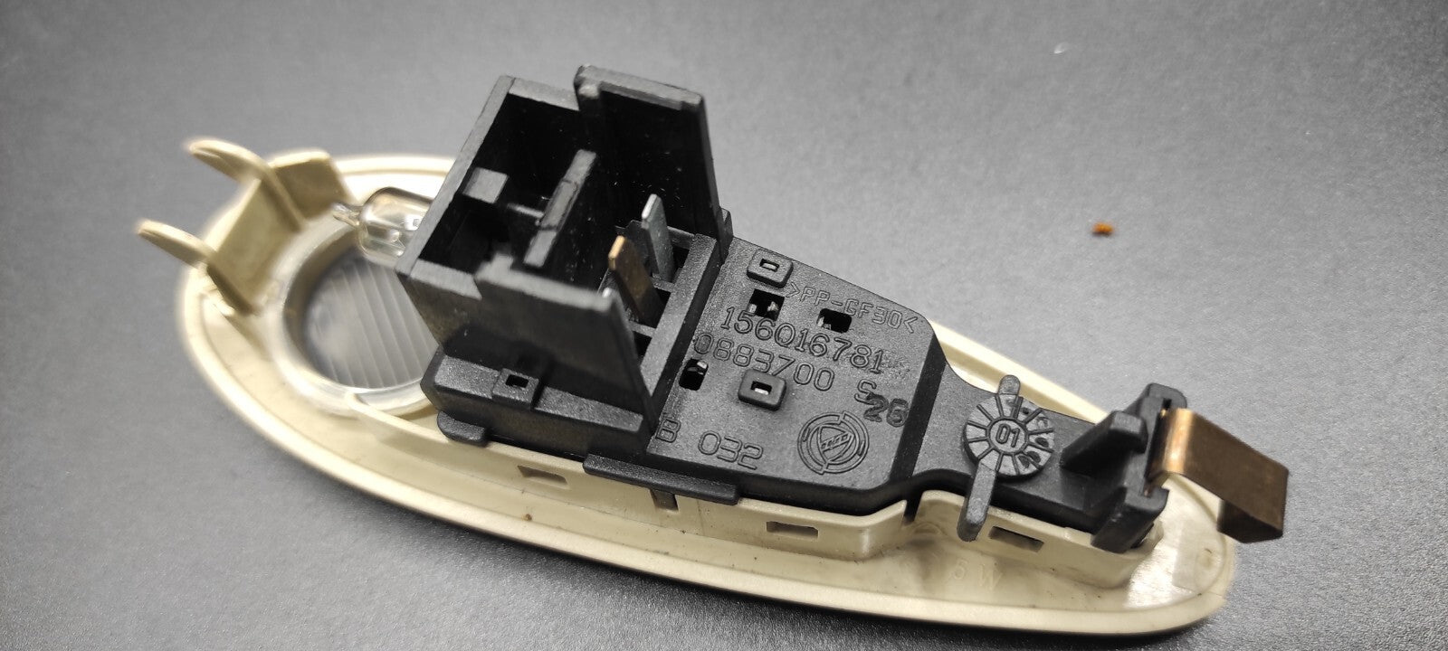 Alfa Romeo 166 2.4JTD 110kW 2003 Rear Interior Roof Reading Light 156016781