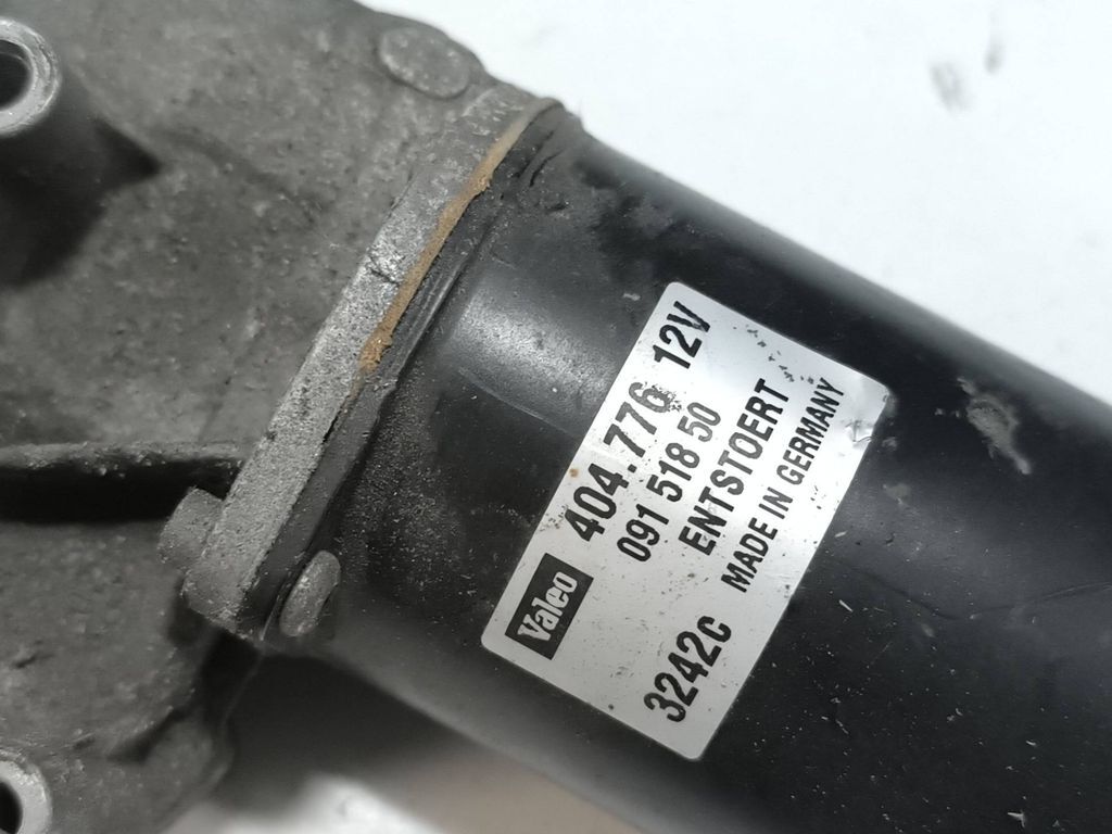 Volvo S60 2002 RHD Front wiper motor 09151850 