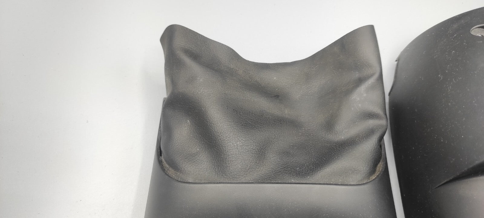 Alfa Romeo 156 SW 2.4JTD 110kW 2002 LHD Steering Column Surround Trim 156028685