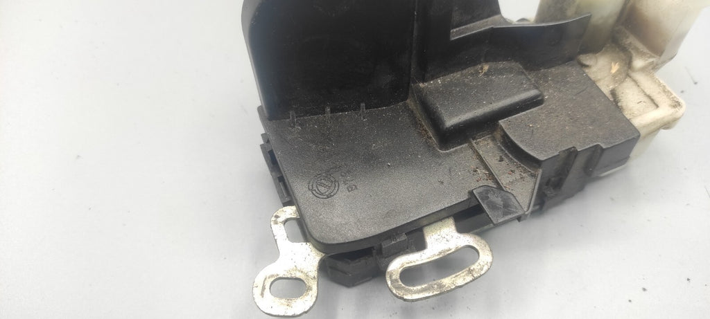 Alfa Romeo GT 1.9JTD 110kW Diesel 2005 LHD Front Right Door Lock B792